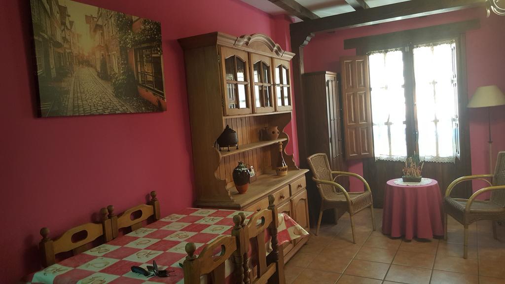 Apartamentos Rurales Tauro Cabezuela Del Valle Exterior foto